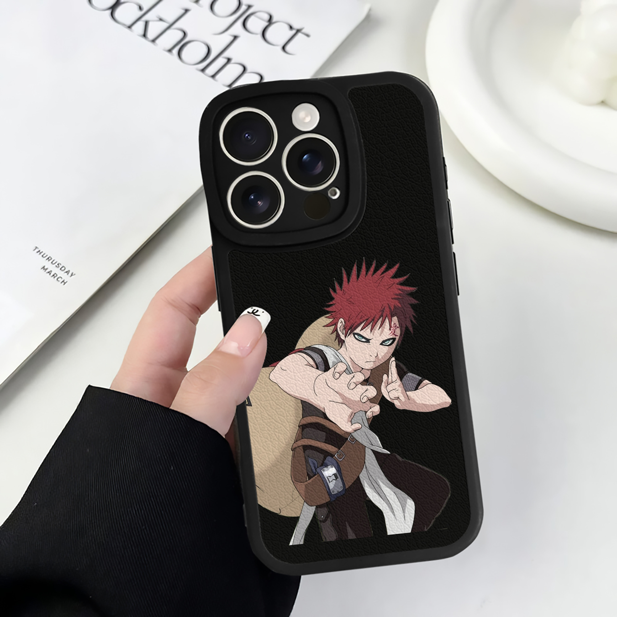 （画像用） NARUTO -ナルト- ガアラ Gaara 【iPhone 16シリーズ対応】シリコンスマホケース（レザー調） 材質：シリコン